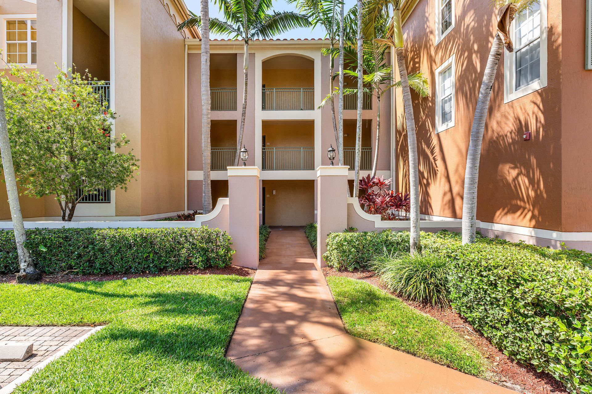 11780 St Andrews Place, Unit 304, Wellington, FL 33414 Photo