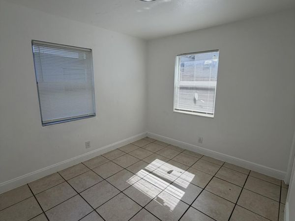 1021 Henrietta Avenue, West Palm Beach, FL 33401