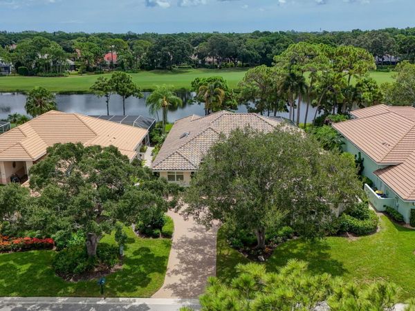 4407 SE Haig Point Court, Stuart, FL 34997
