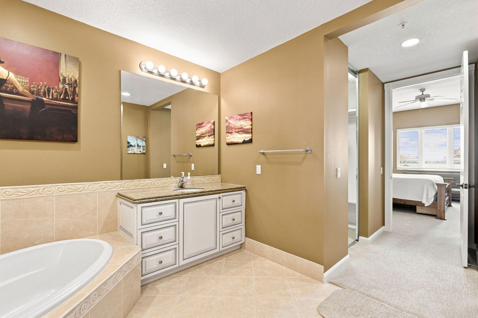 34 Harbour Isle Drive W, Unit PH05, Fort Pierce, FL 34949 Photo