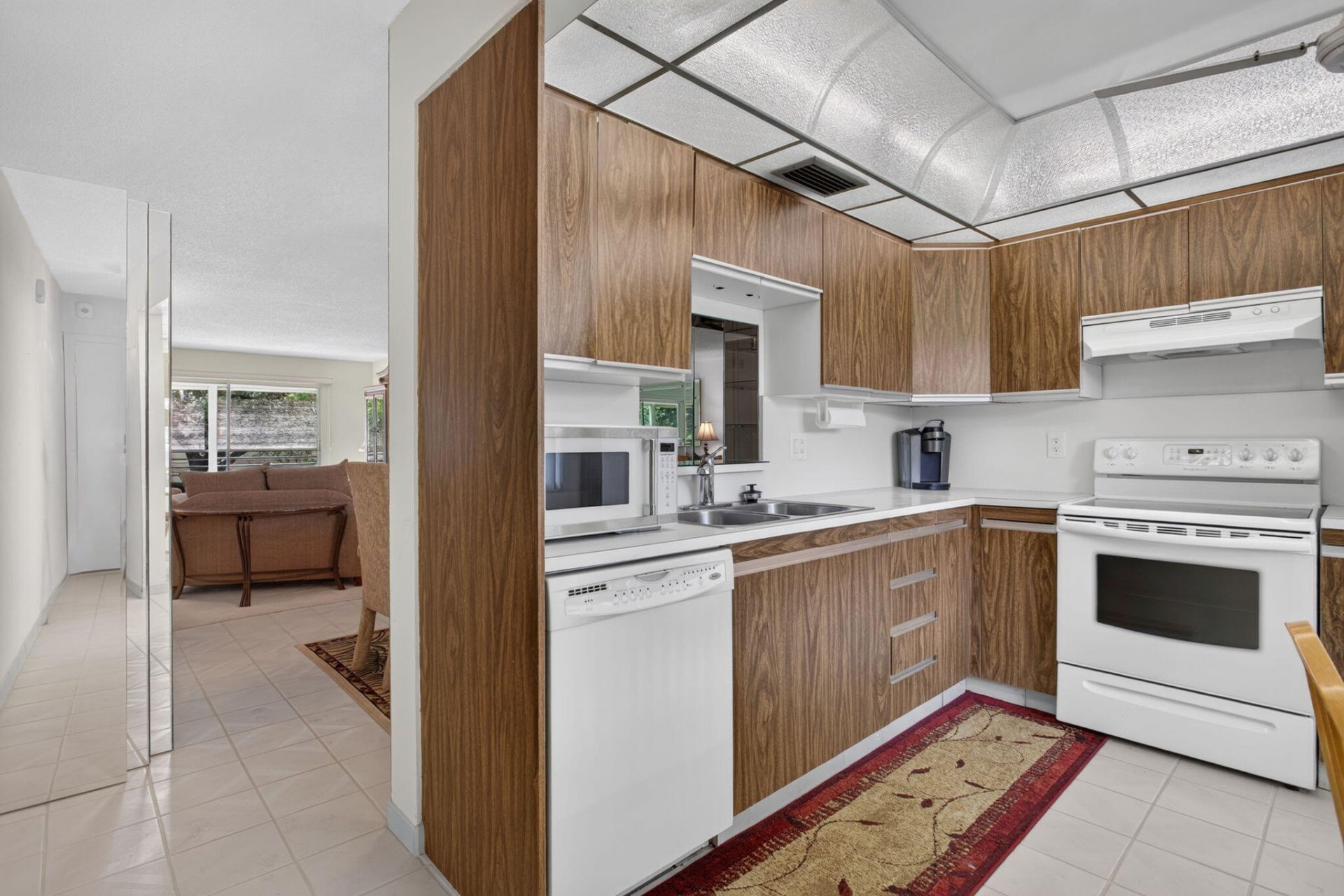 2201 Lucaya Bend, Unit M2, Coconut Creek, FL 33066 Photo