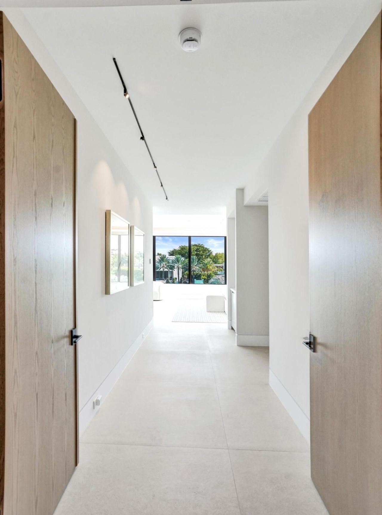 23 Isla Bahia Drive, Fort Lauderdale, FL 33316 Photo