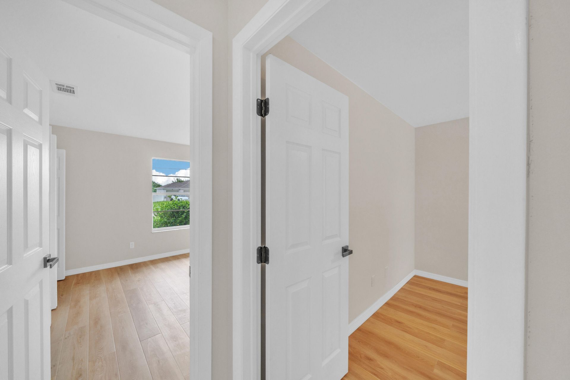 742 SW Nichols Terrace, Port Saint Lucie, FL 34953 Photo