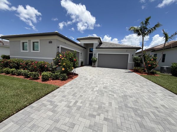 10188 SW Latium Way, Port St. Lucie, FL 34987