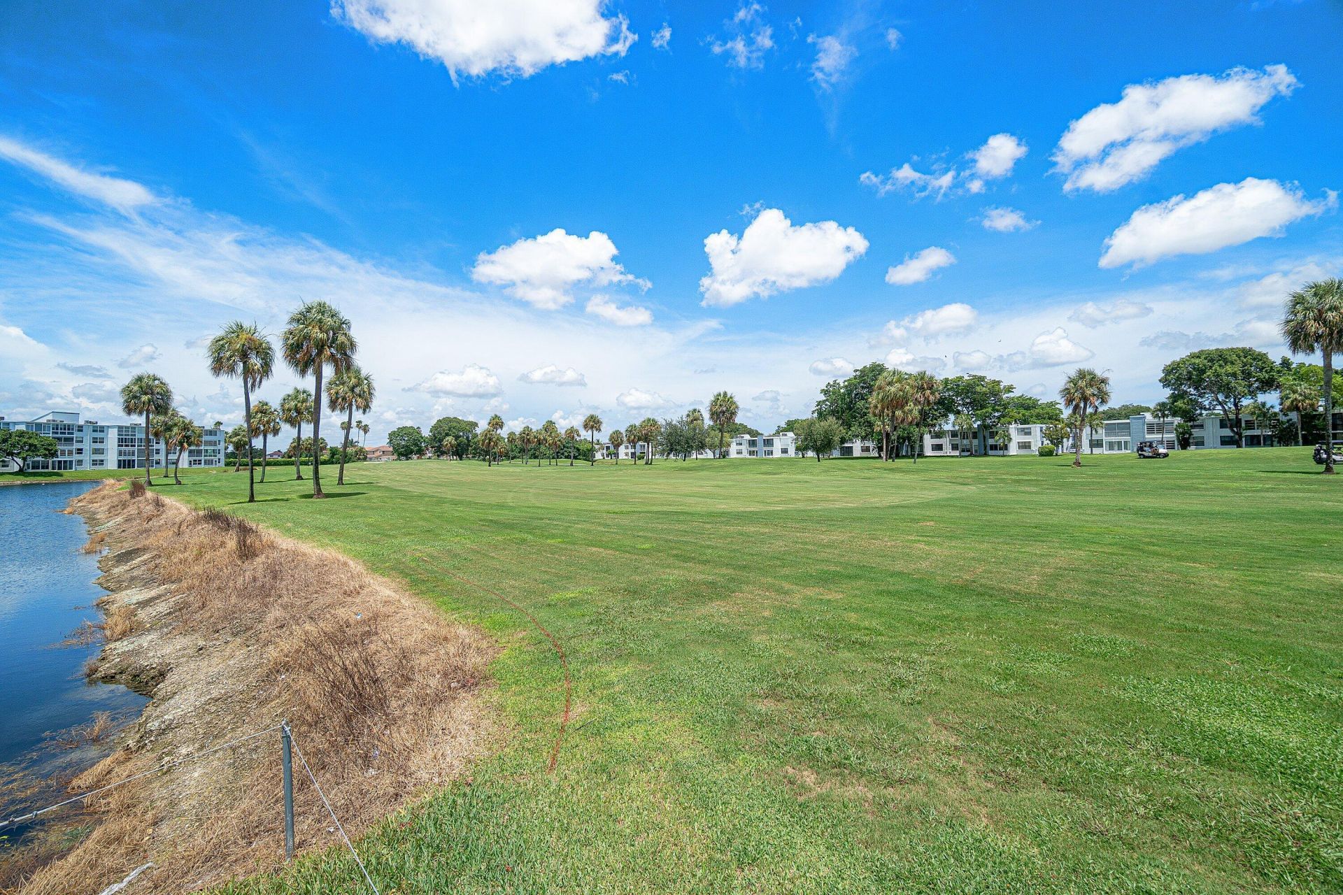 7610 NW 18th Street, Unit 102, Margate, FL 33063 Photo