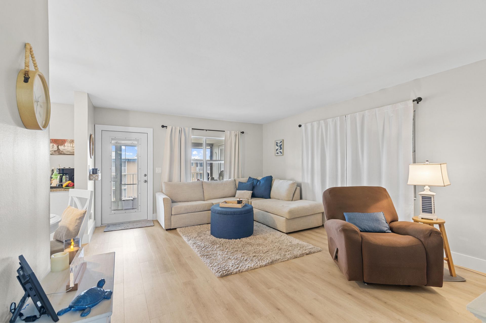 110 Shore Court, Unit 315, North Palm Beach, FL 33408 Photo