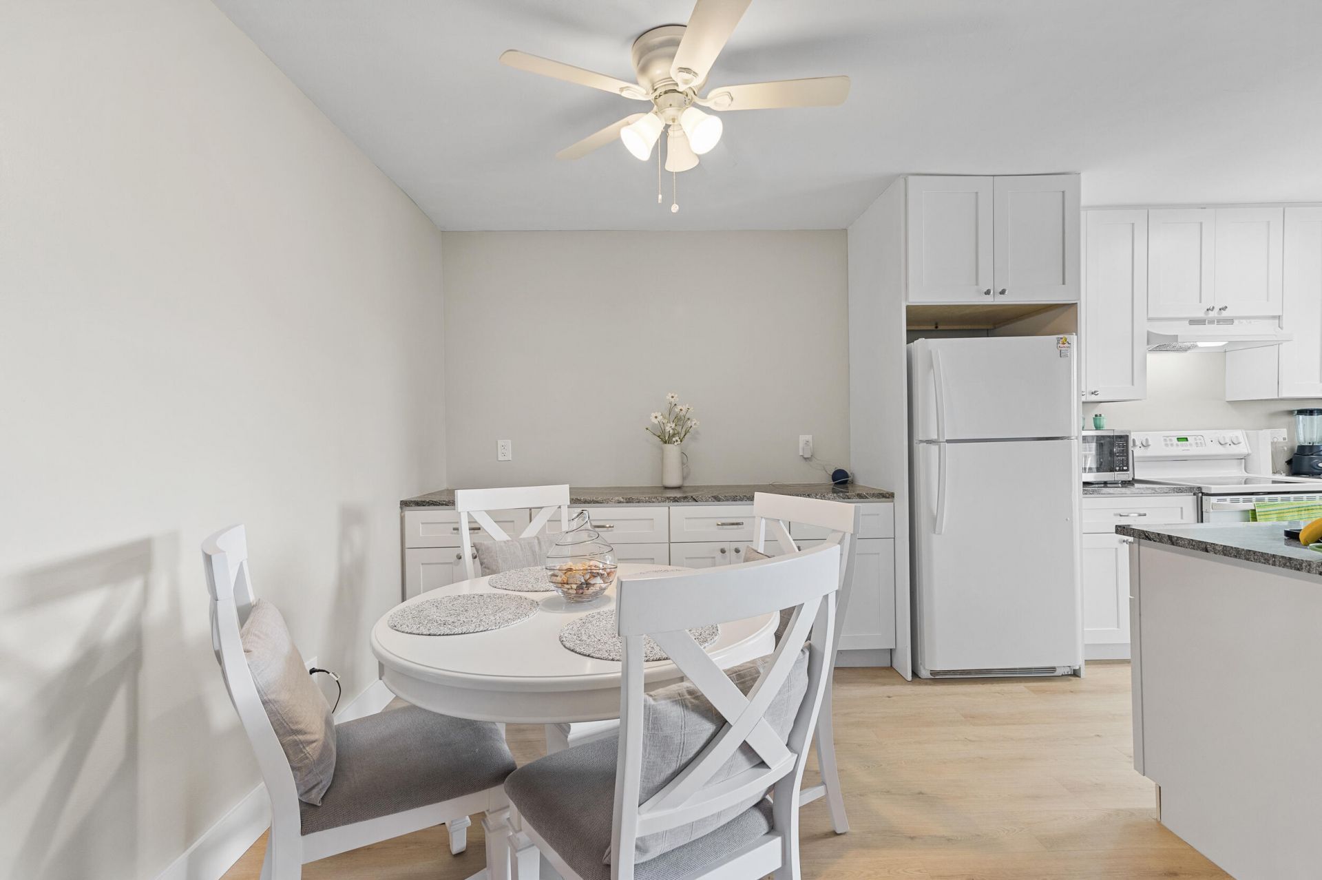 110 Shore Court, Unit 315, North Palm Beach, FL 33408 Photo