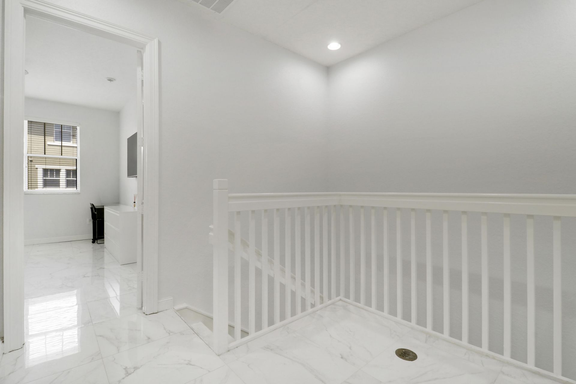 880 Millbrae Court, Unit 3, West Palm Beach, FL 33401 Photo