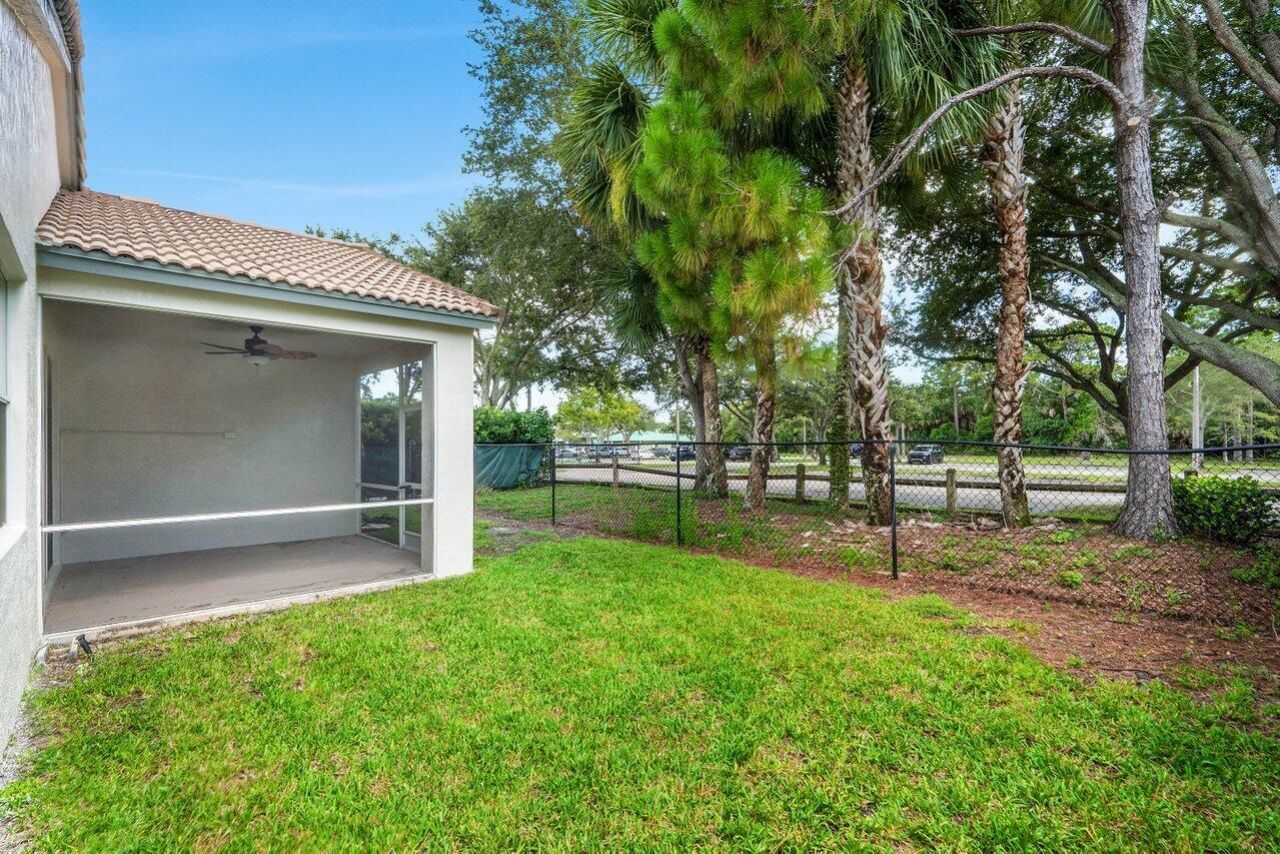 196 Seminole Lakes Drive, Royal Palm Beach, FL 33411 Photo