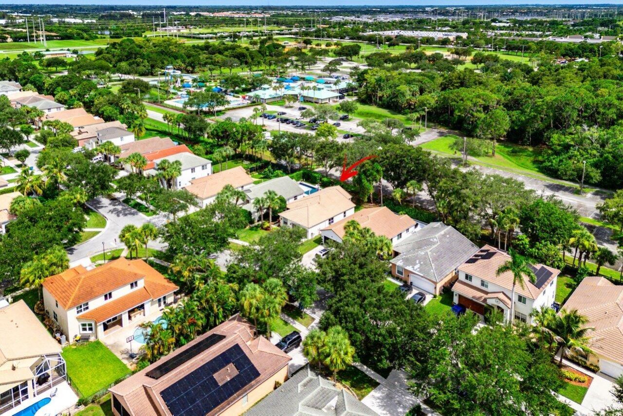 196 Seminole Lakes Drive, Royal Palm Beach, FL 33411 Photo