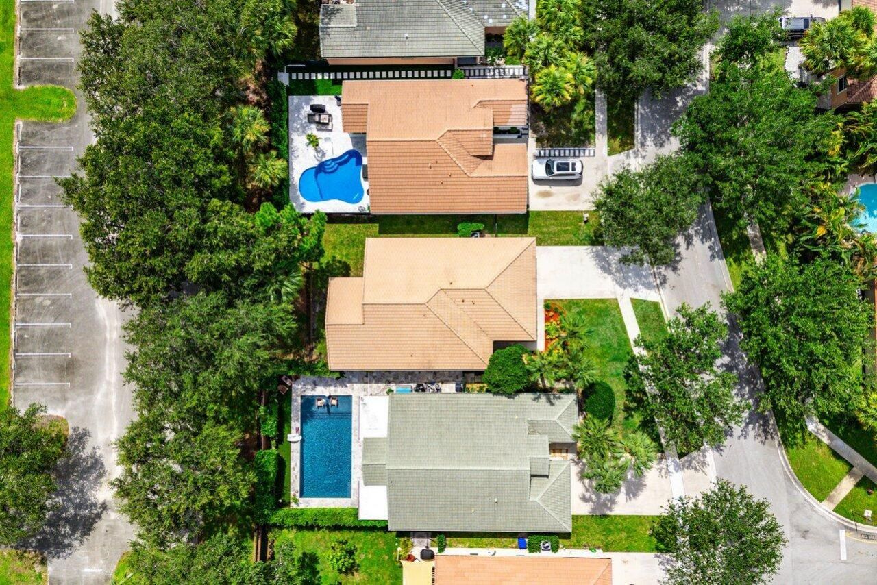 196 Seminole Lakes Drive, Royal Palm Beach, FL 33411 Photo