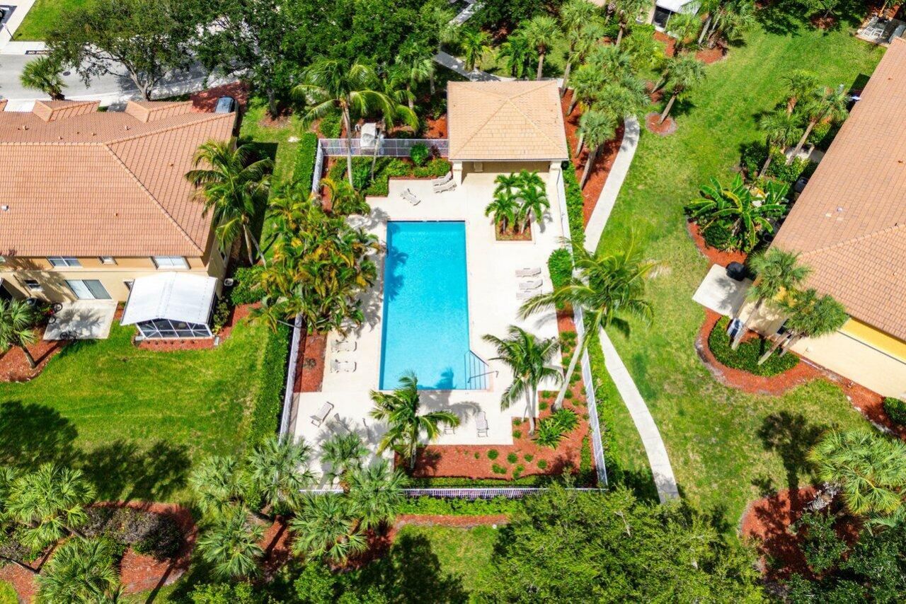 196 Seminole Lakes Drive, Royal Palm Beach, FL 33411 Photo