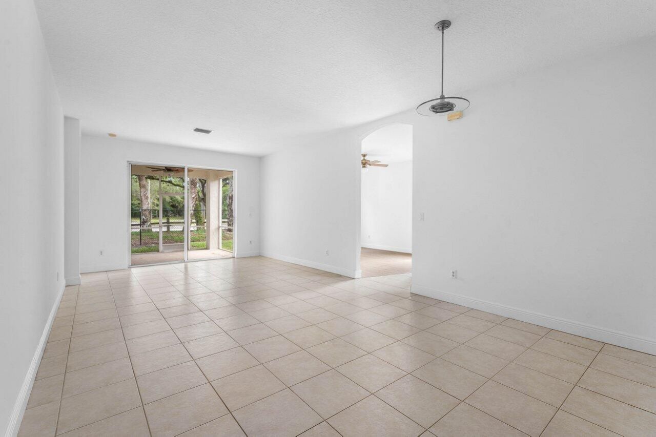 196 Seminole Lakes Drive, Royal Palm Beach, FL 33411 Photo