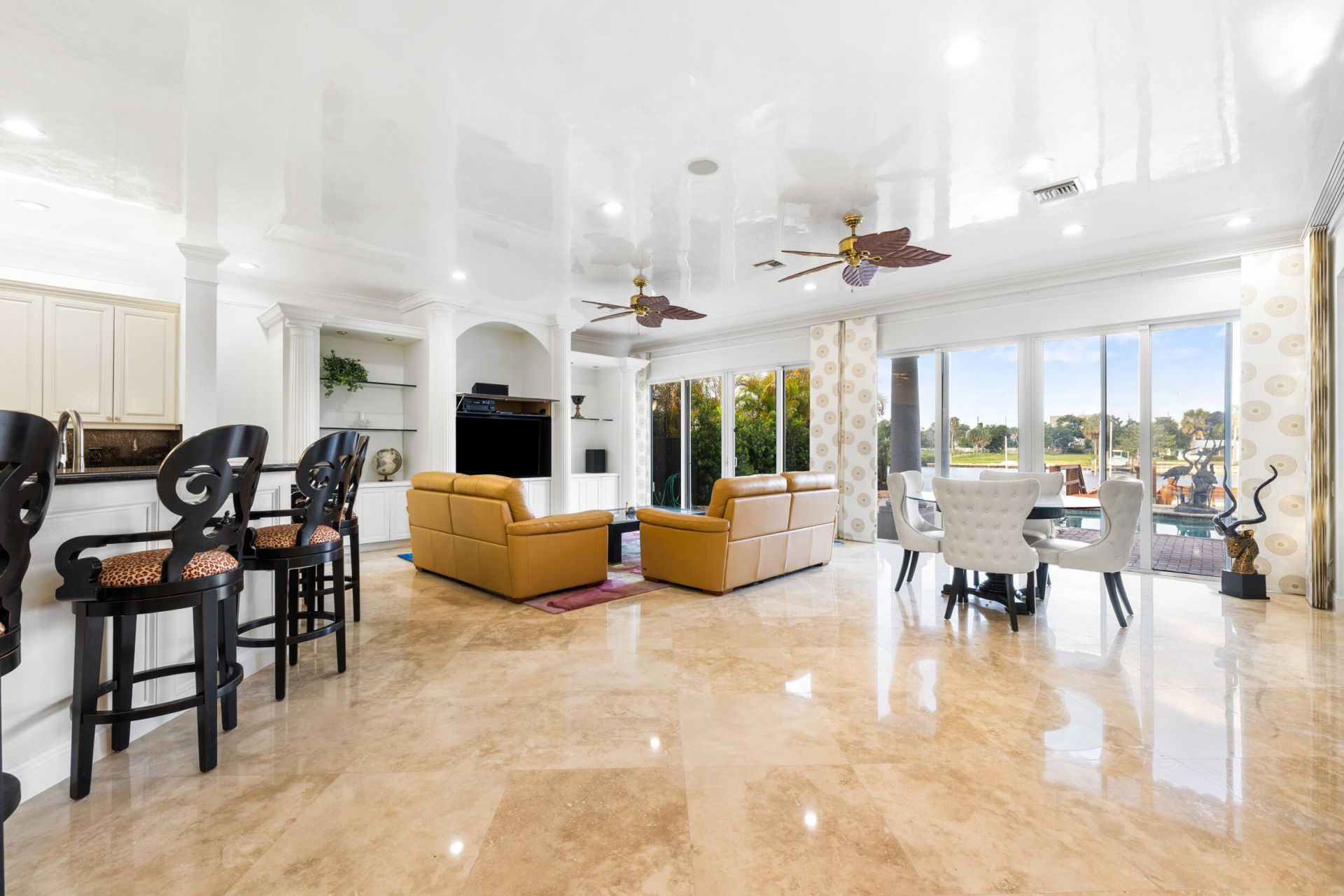 712 Sandy Point Lane, North Palm Beach, FL 33410 Photo