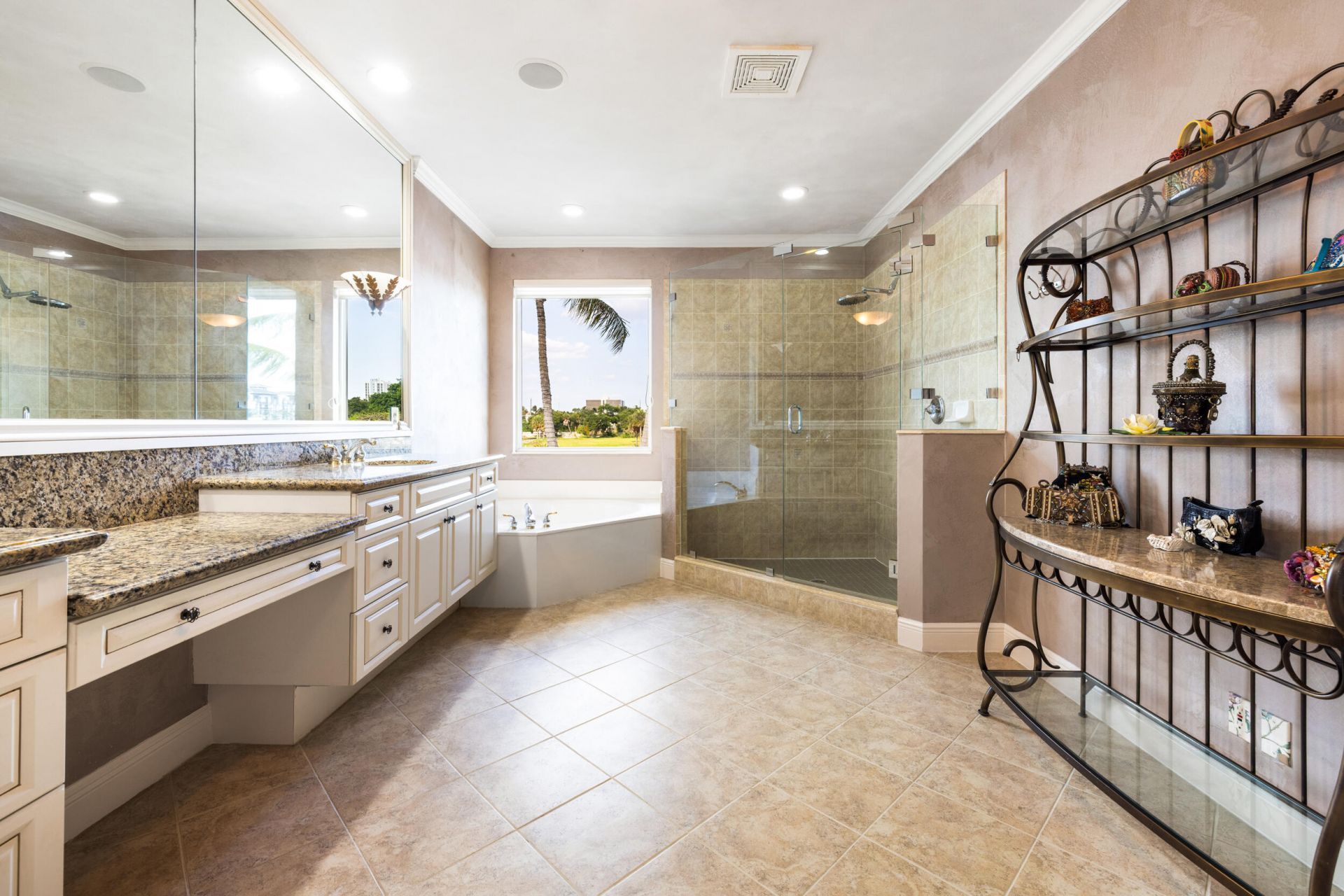712 Sandy Point Lane, North Palm Beach, FL 33410 Photo