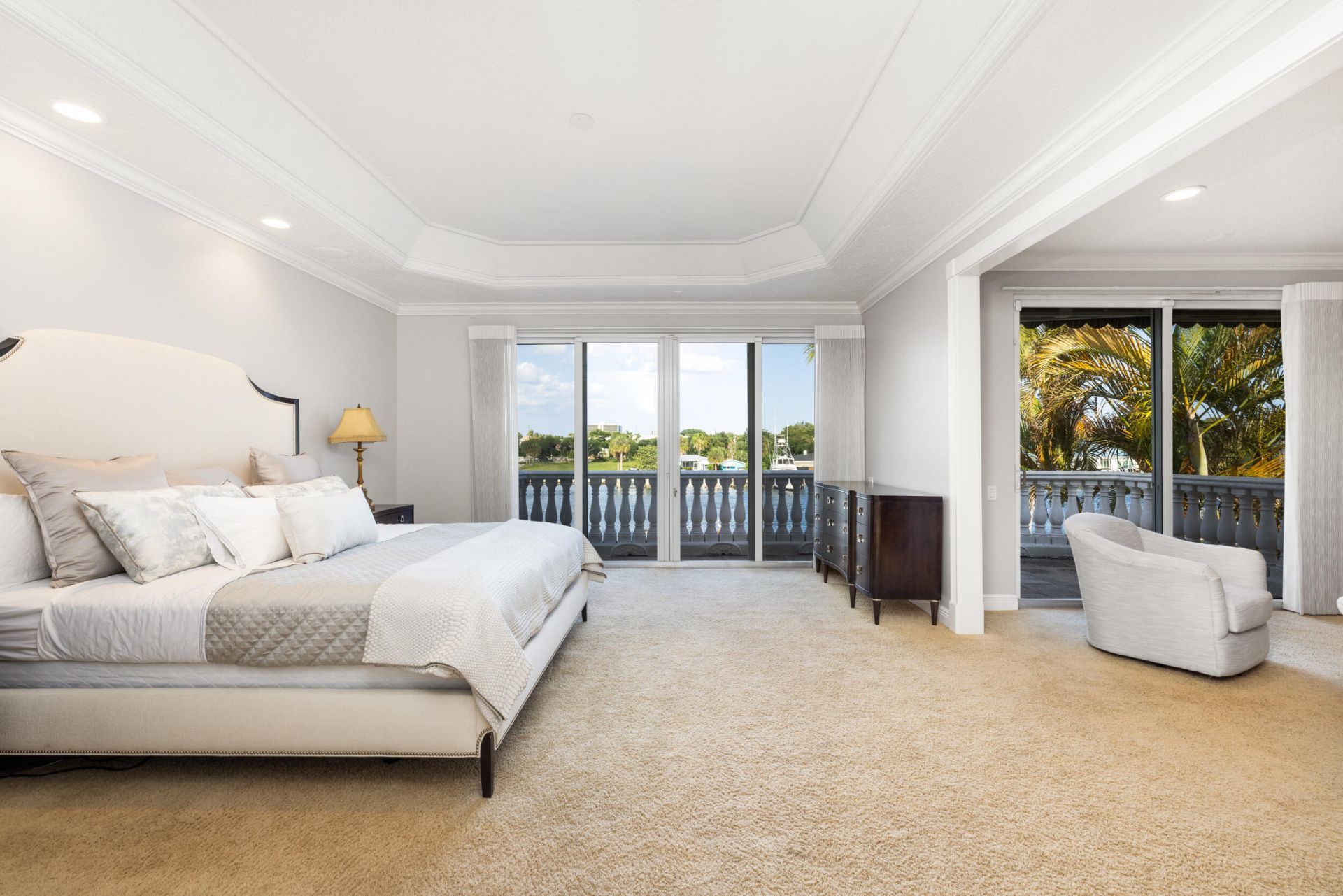 712 Sandy Point Lane, North Palm Beach, FL 33410 Photo