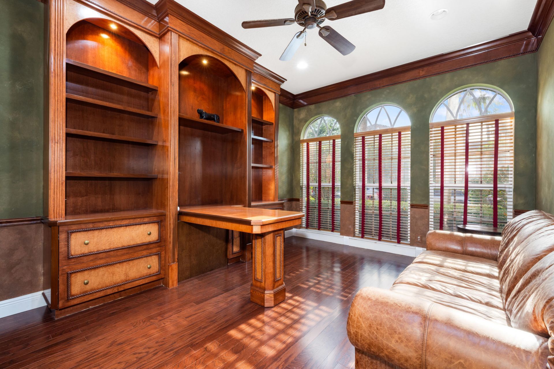 712 Sandy Point Lane, North Palm Beach, FL 33410 Photo