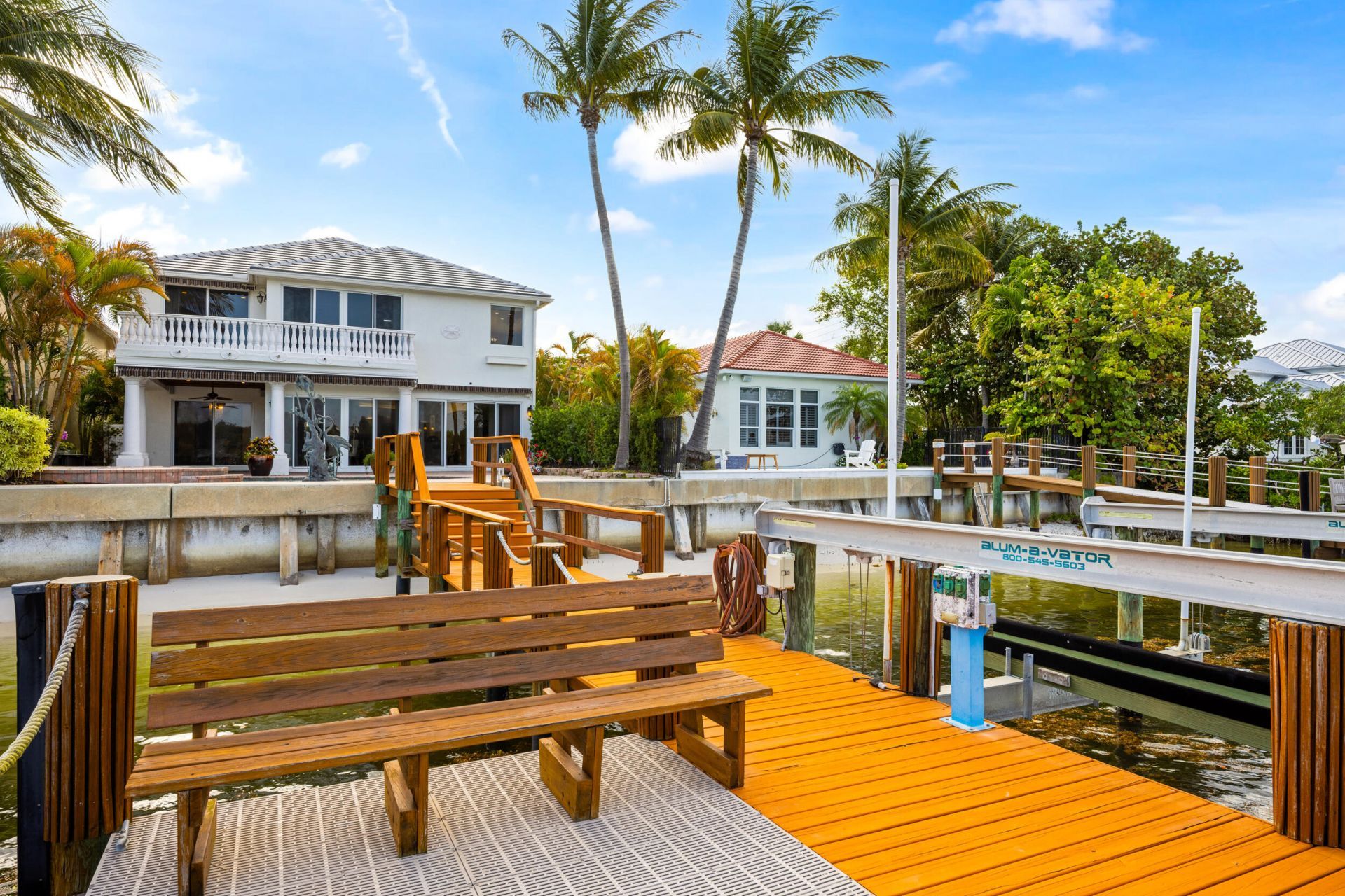712 Sandy Point Lane, North Palm Beach, FL 33410 Photo