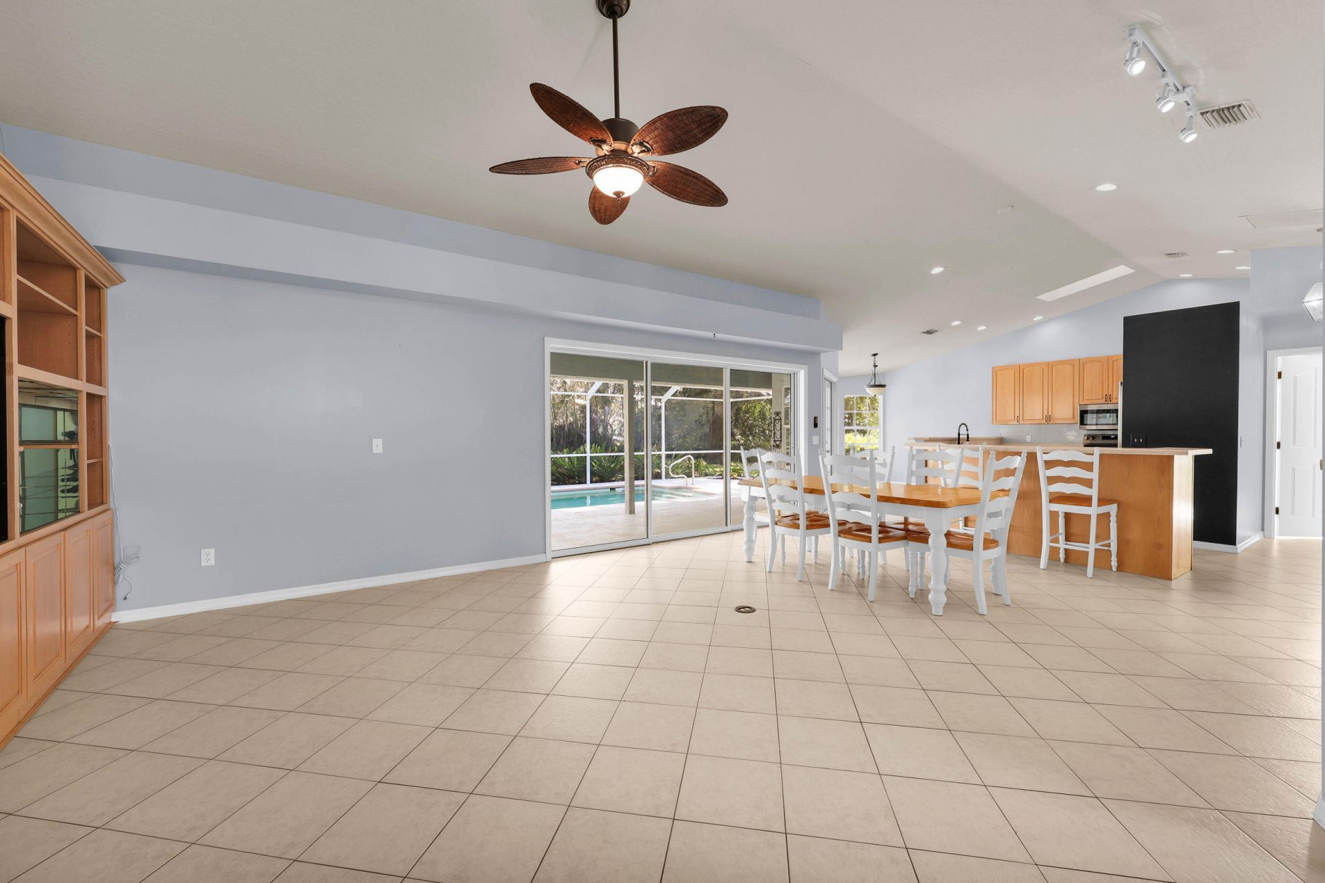 4707 Paleo Pines Circle, Fort Pierce, FL 34951 Photo