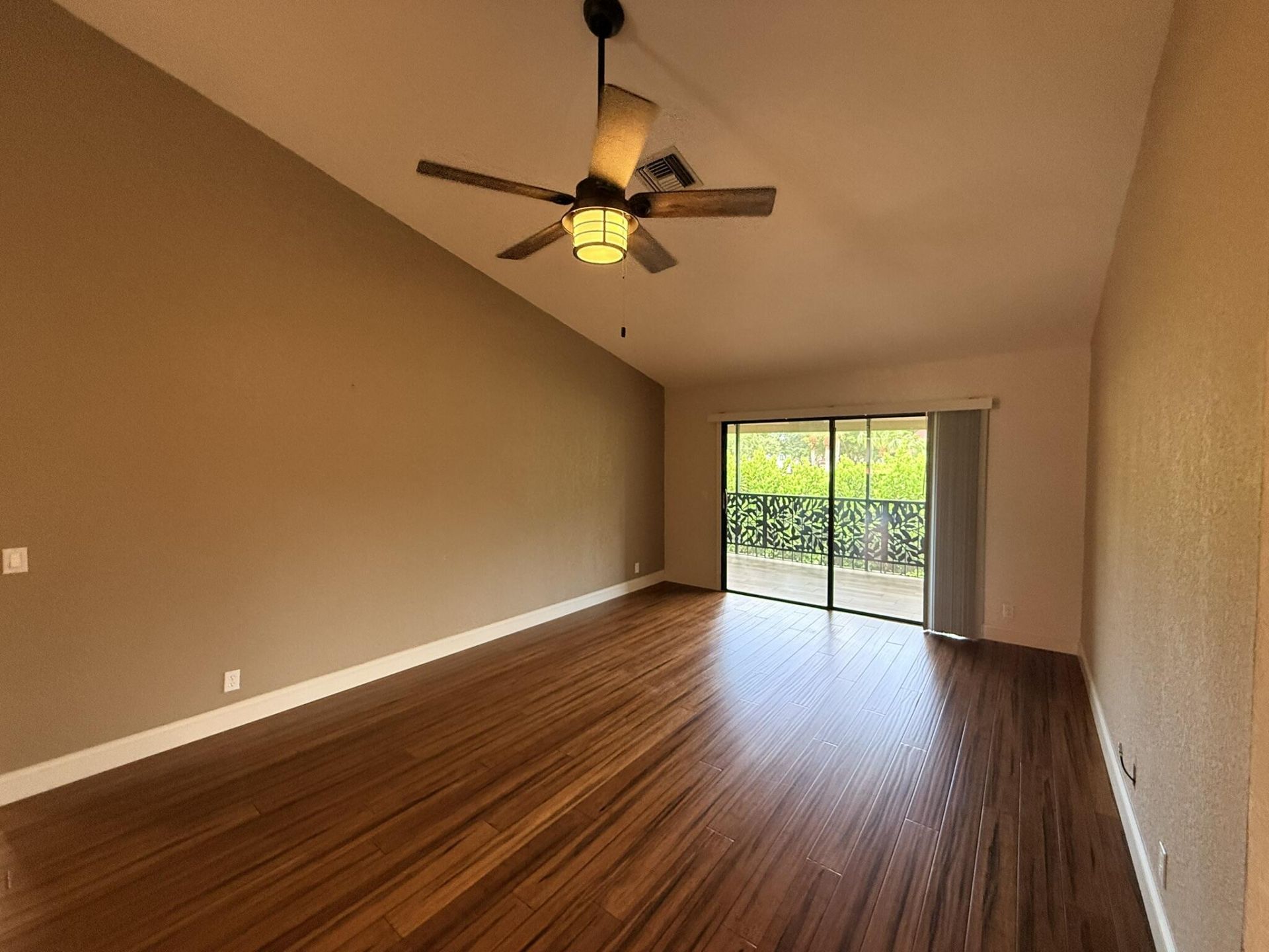21 Lexington Lane W, Unit H, Palm Beach Gardens, FL 33418 Photo