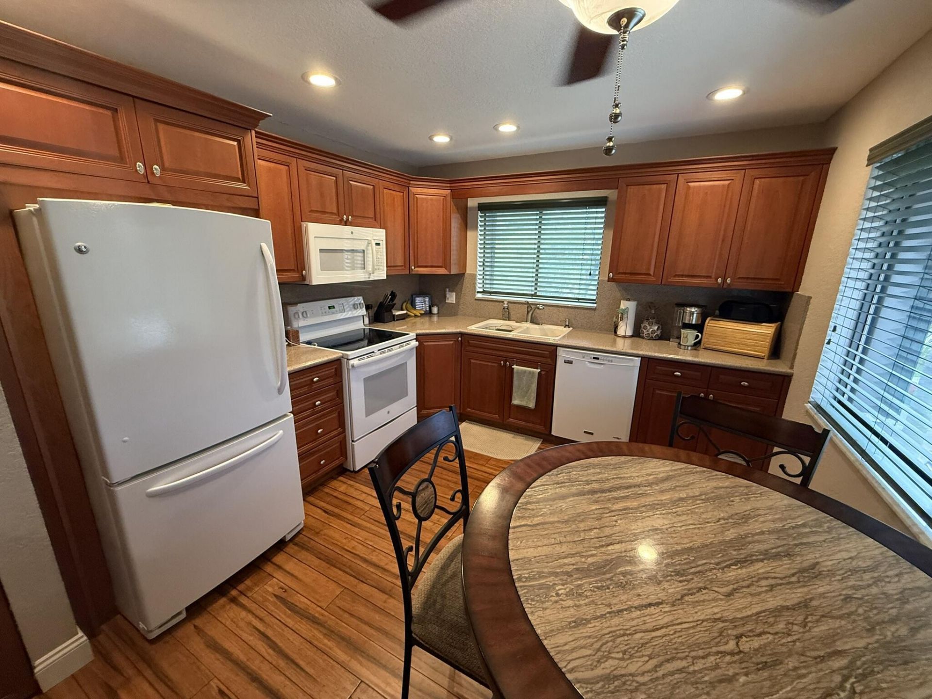 21 Lexington Lane W, Unit H, Palm Beach Gardens, FL 33418 Photo
