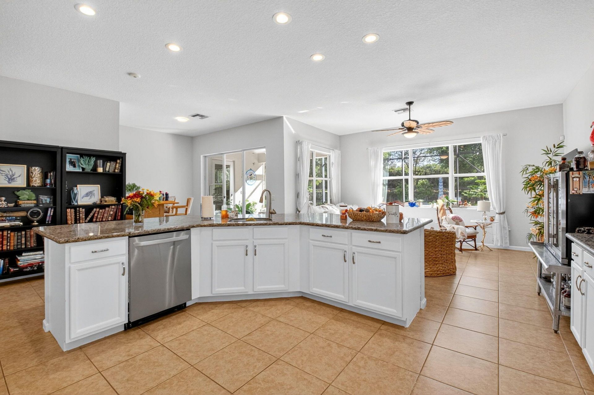 9362 Isles Cay Drive, Delray Beach, FL 33446 Photo
