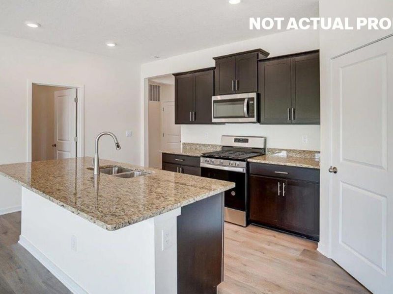 1185 Sherwood Loop, Bellefontaine, OH 43311 Photo 7