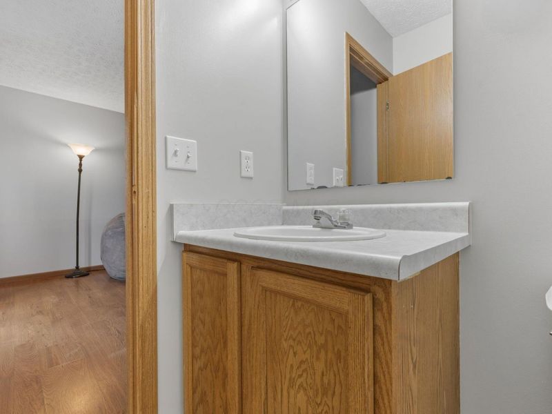 4467 Catamaran Drive , Columbus, OH 43207 Photo 28