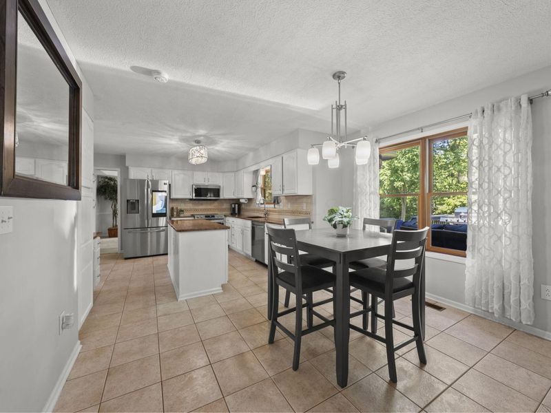 319 Fallriver Drive, Reynoldsburg, OH 43068 Photo 18