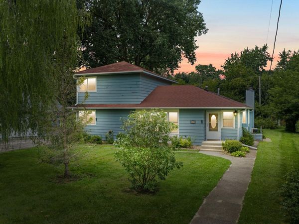 114 113th St, Pleasant Prairie, WI 53158