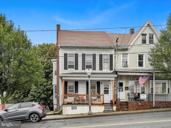 118 S LEHIGH AVENUE, FRACKVILLE, PA 17931