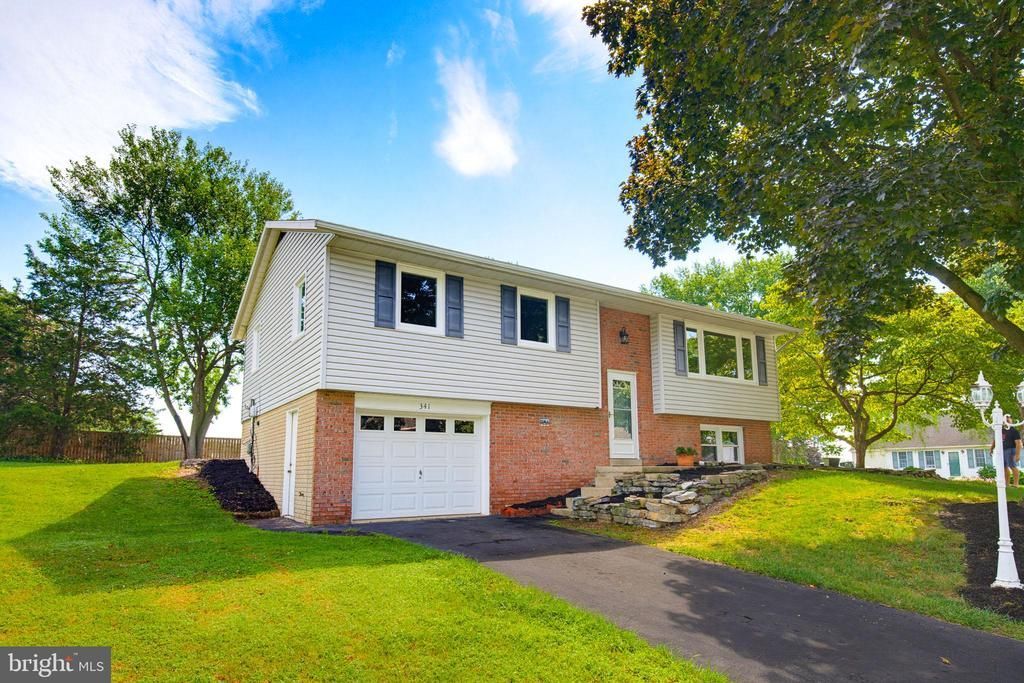 341 PRIMROSE LANE, MOUNTVILLE, PA 17554