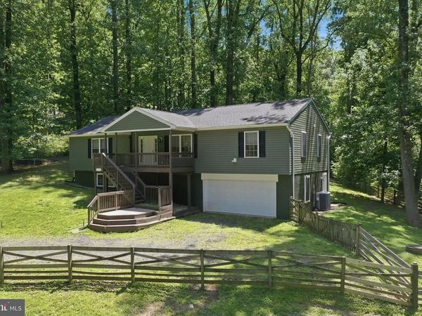 128 ORCHARD LAGOON DRIVE, LINDEN, VA 22642