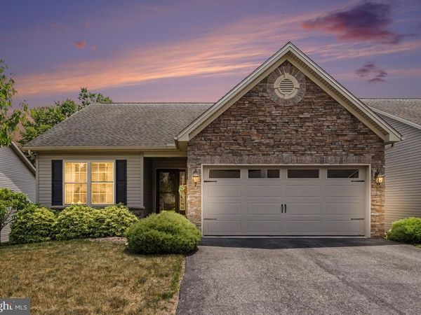 202 DRURY LANE , MECHANICSBURG, PA 17050