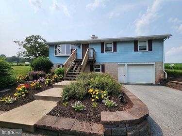 1807 HOLTWOOD ROAD, HOLTWOOD, PA 17532