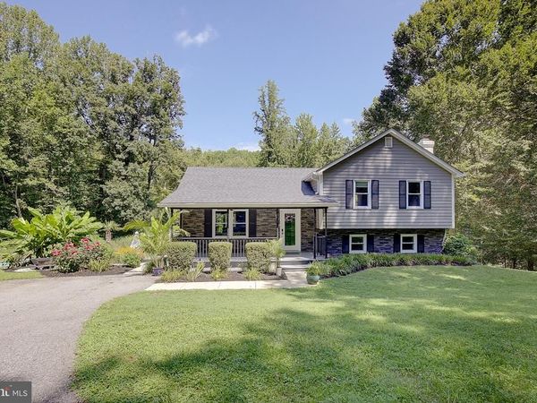 9010 MARY ANN DRIVE , OWINGS, MD 20736
