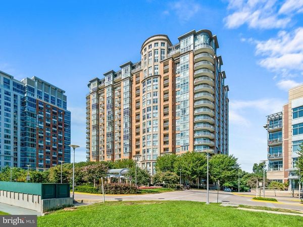 8220 CRESTWOOD HEIGHTS DRIVE , Unit 511, MCLEAN, VA 22102