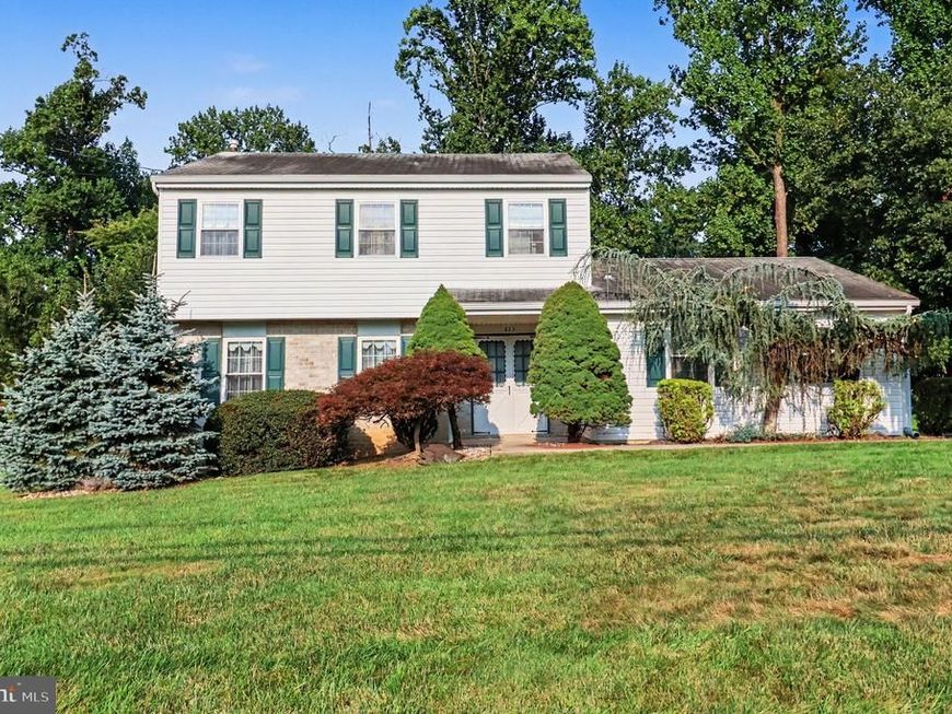 811 Wright Drive, Ambler, PA 19002 Main Photo