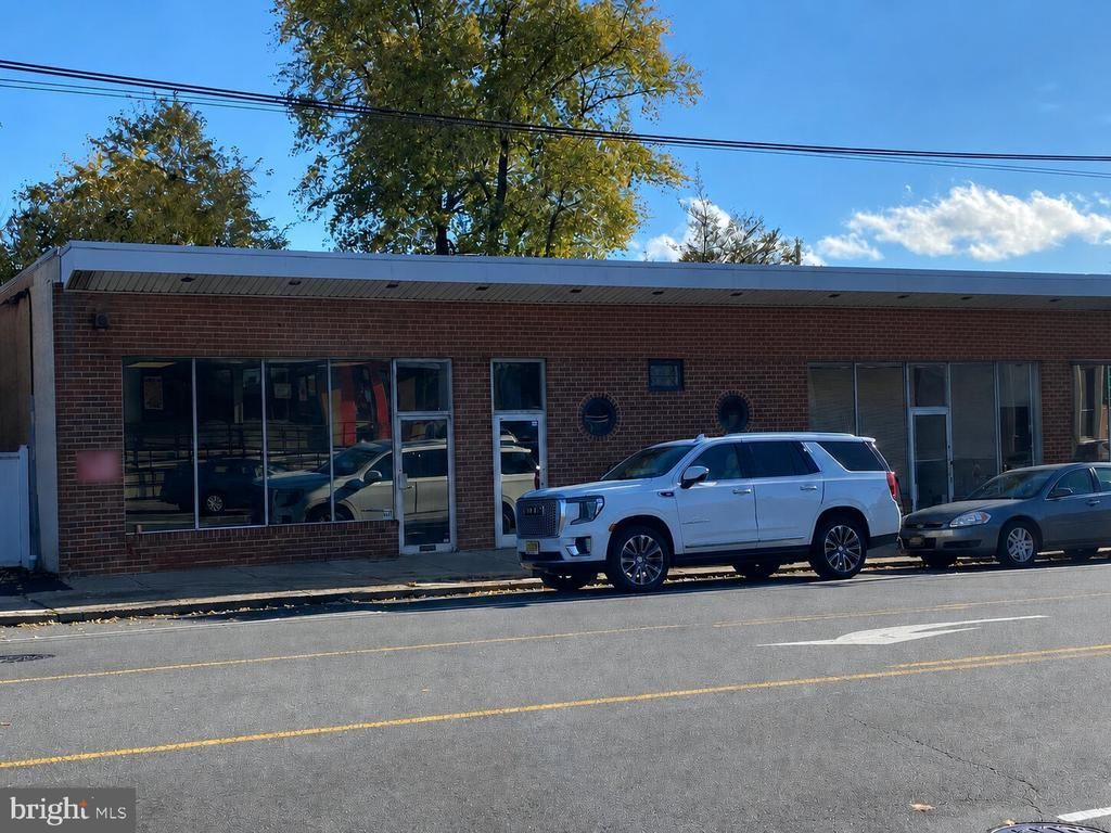9237 FRANKFORD AVENUE , PHILADELPHIA, PA 19114