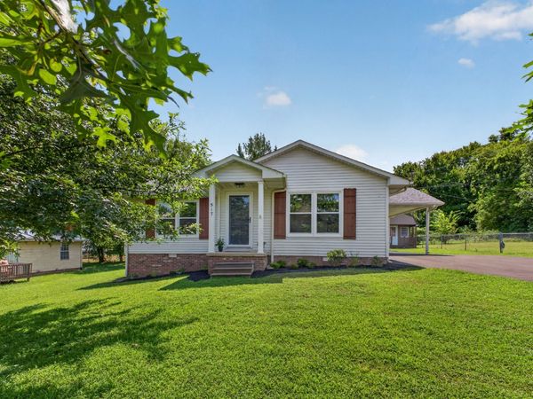 517 Wall St, Mount Pleasant, TN 38474