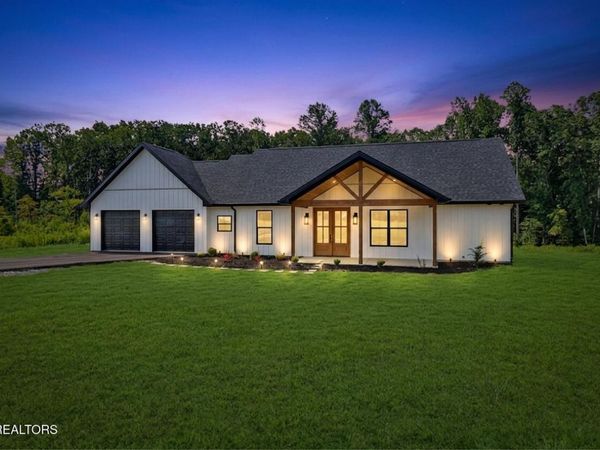 1468 Taylor Place Rd , Jamestown, TN 38556