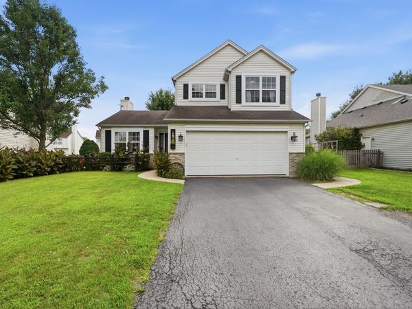 1815 Prairie Ridge Drive , Plainfield, IL 60586