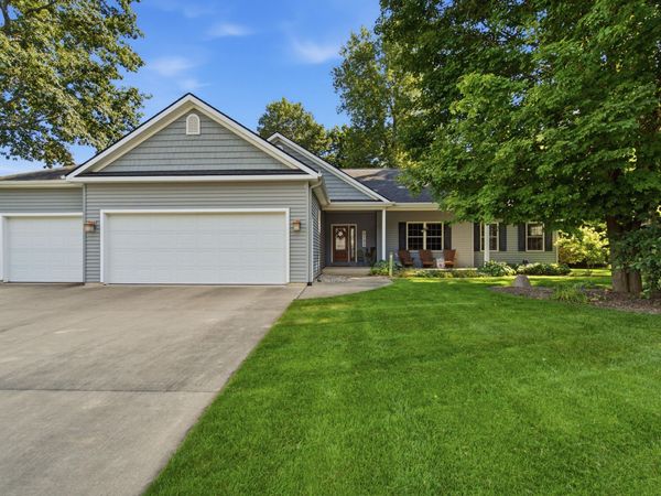 6143 Sunshine Avenue, Schoolcraft, MI 49087