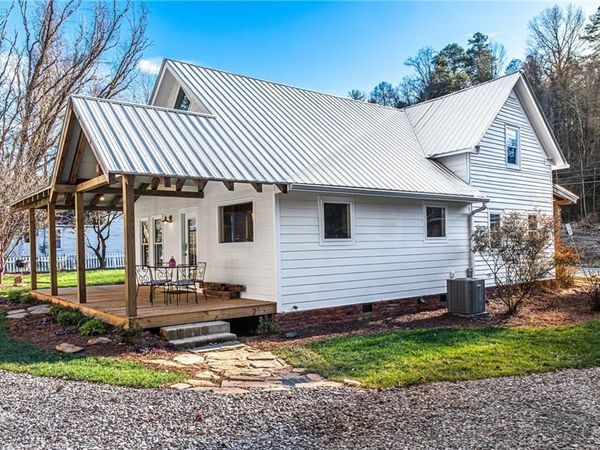 8679 Lakewood Highway , Mineral Bluff, GA 30559