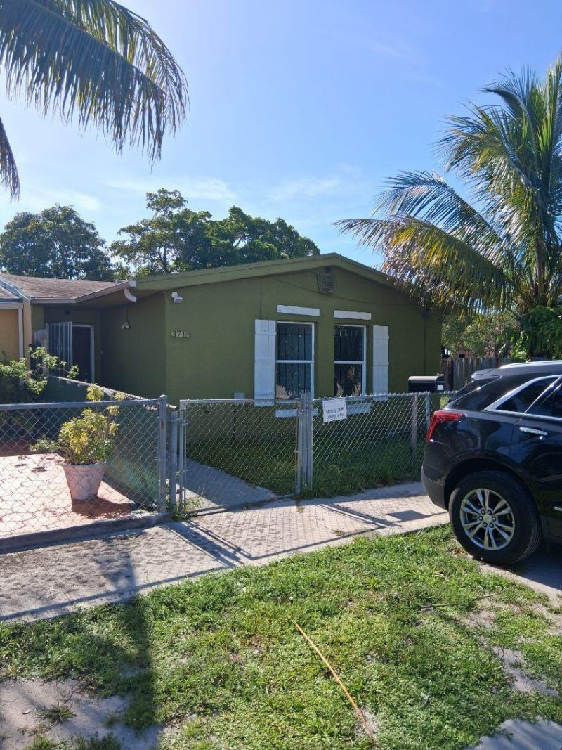 3718 NW 213th Street, Miami Gardens, FL 33055 Photo