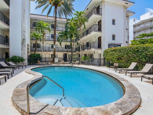924 SE 2ND Street, Unit 25, Fort Lauderdale, FL 33301