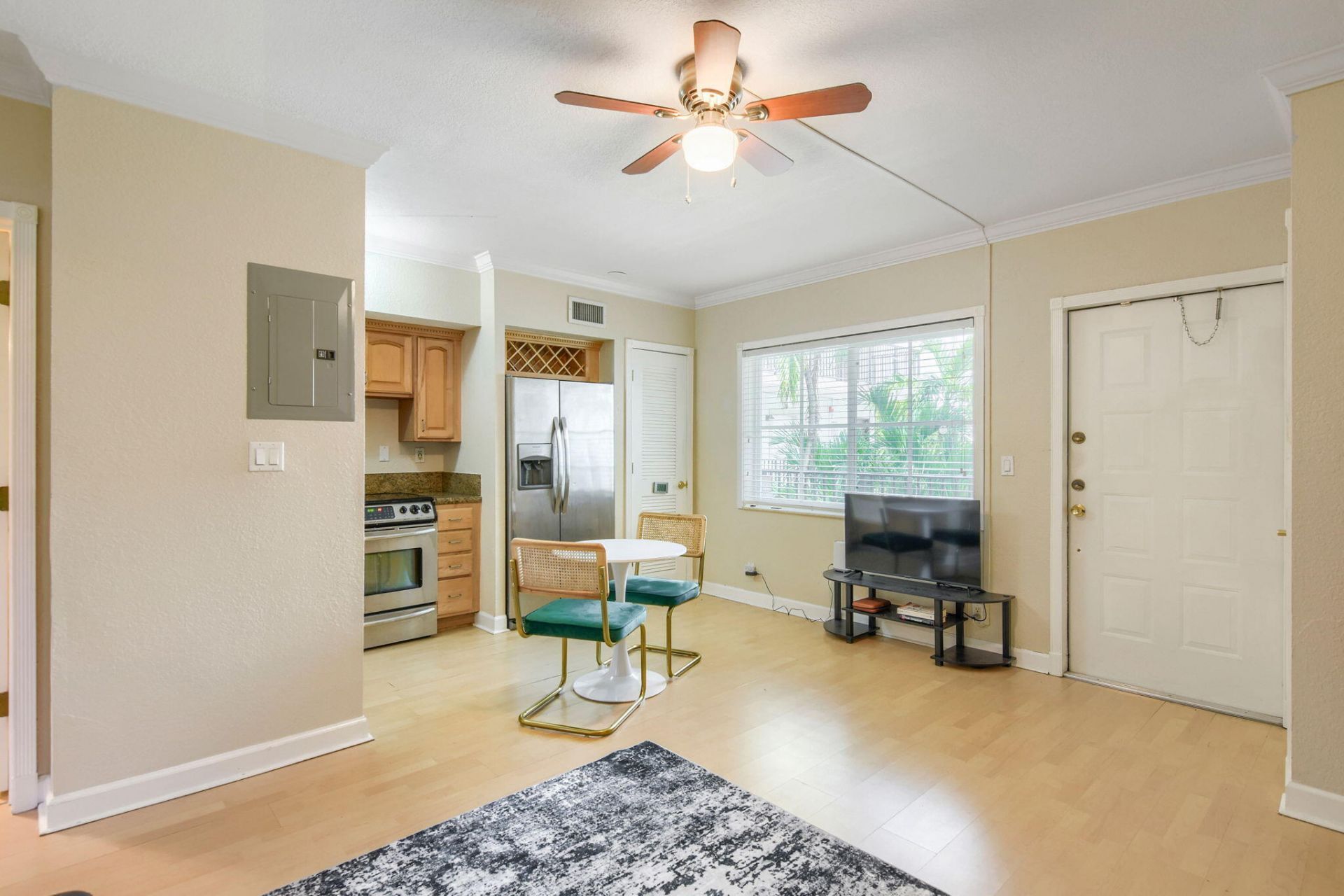 924 SE 2nd Street, Unit 25, Fort Lauderdale, FL 33301 Photo