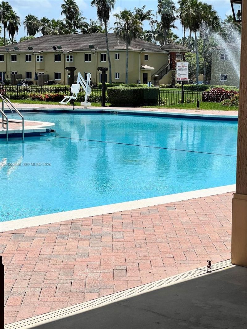 1720 NE 33rd Ave , Unit 110-5, Homestead, FL 33033 Photo