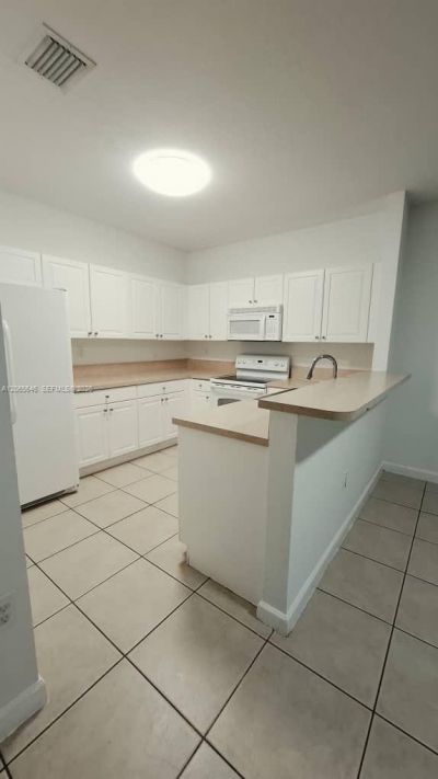 1720 NE 33rd Ave , Unit 110-5, Homestead, FL 33033 Photo
