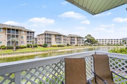 300 Shorehaven Dr. photo 4